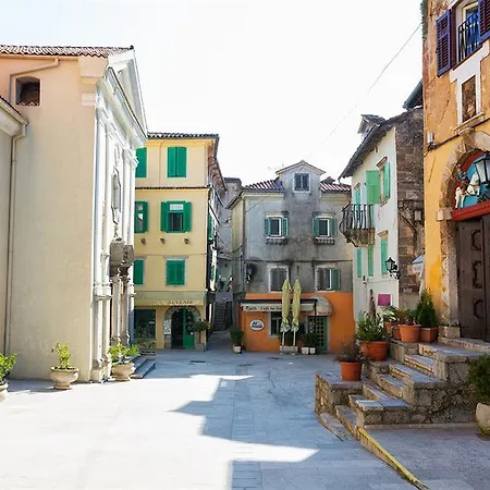 Halugica Apartman