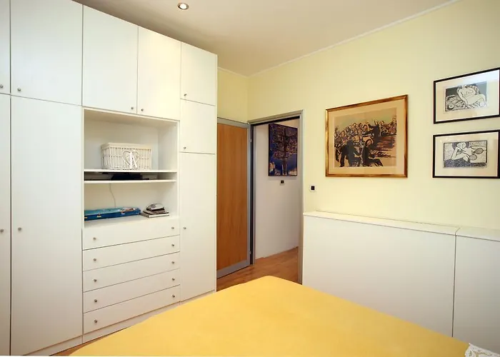 Apartment Halugica Lovran